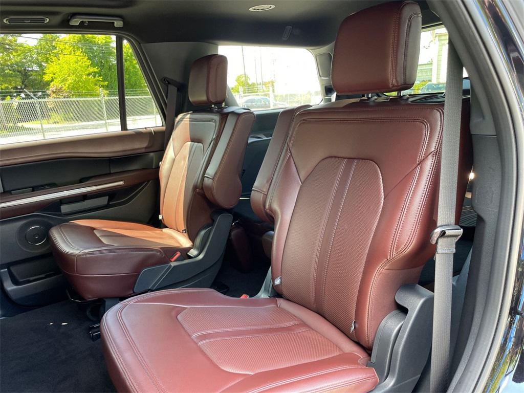 used 2023 Ford Expedition car, priced at $48,000