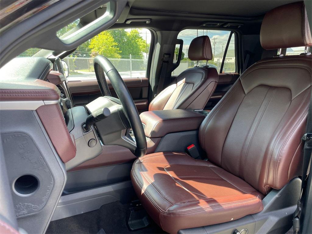 used 2023 Ford Expedition car, priced at $48,000
