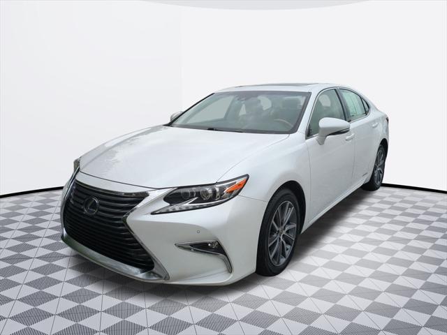 used 2017 Lexus ES 300h car, priced at $22,700