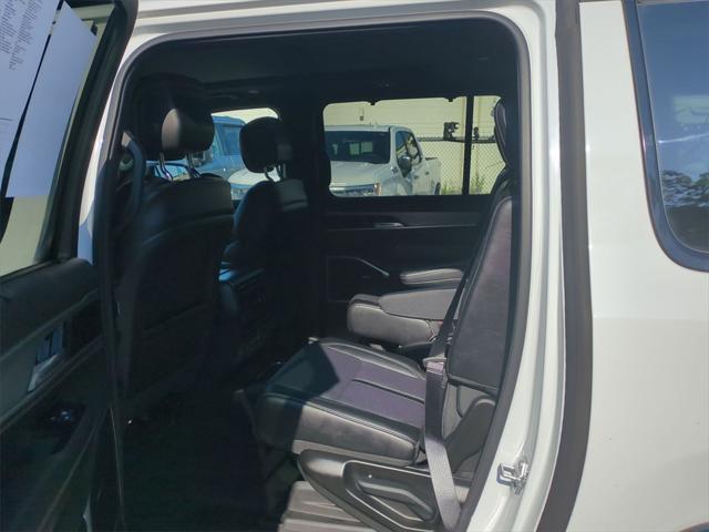 used 2024 Jeep Wagoneer L car, priced at $60,000
