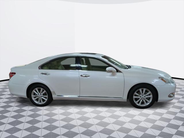 used 2011 Lexus ES 350 car, priced at $14,500