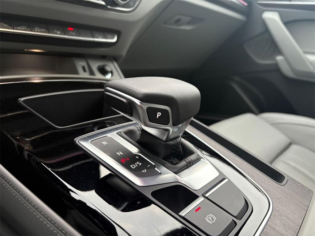 used 2024 Audi Q5 e car, priced at $46,000
