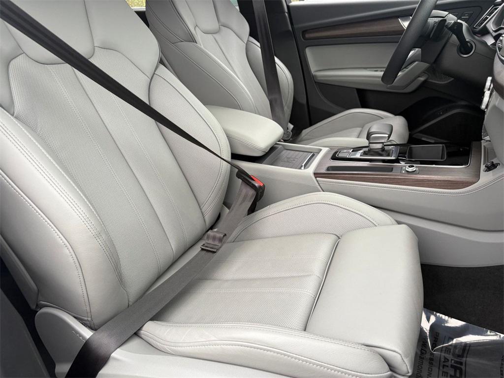 used 2024 Audi Q5 e car, priced at $46,000
