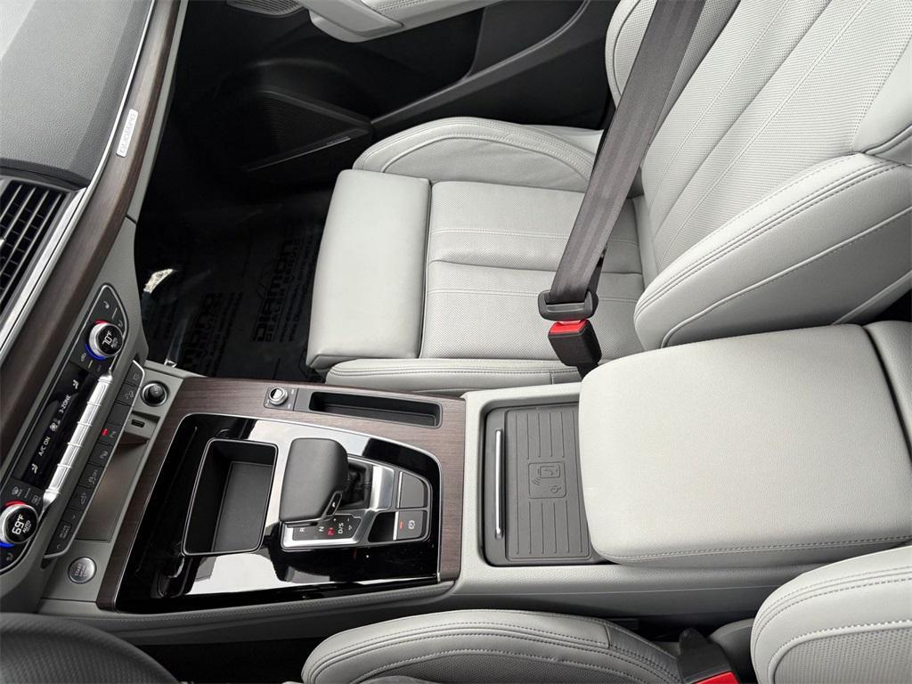 used 2024 Audi Q5 e car, priced at $46,000