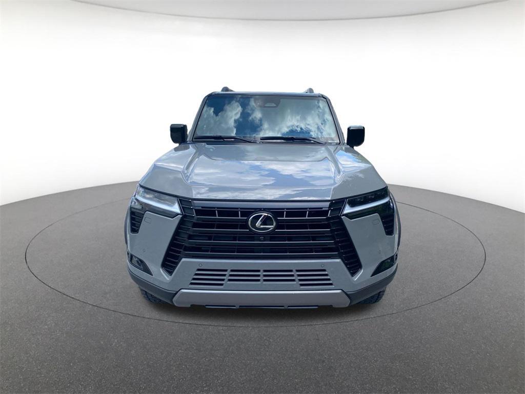 used 2025 Lexus GX 550 car, priced at $89,880