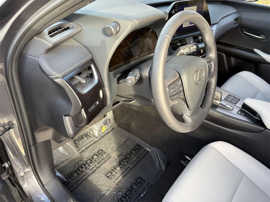 used 2025 Lexus UX 300h car, priced at $39,000