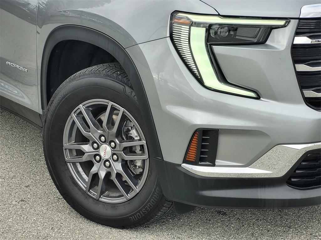 used 2025 GMC Acadia car, priced at $41,645