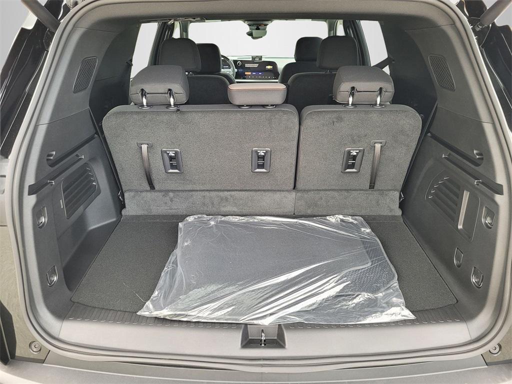 new 2026 Chevrolet Traverse car, priced at $47,855