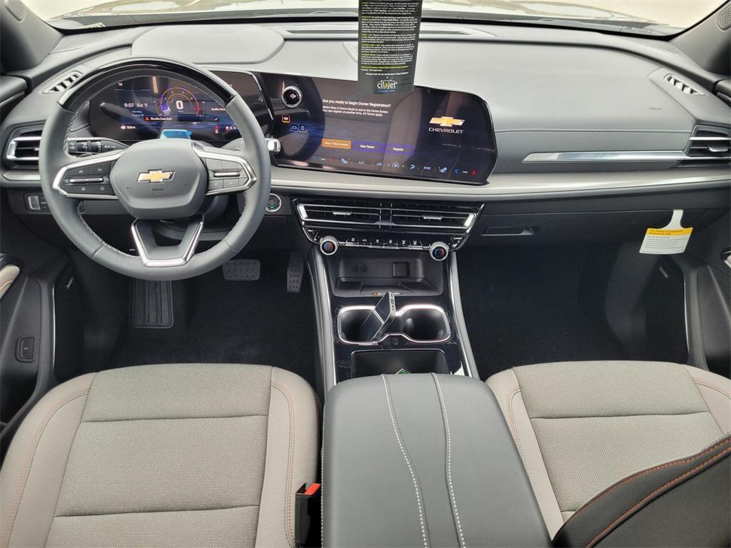 new 2026 Chevrolet Traverse car, priced at $47,855