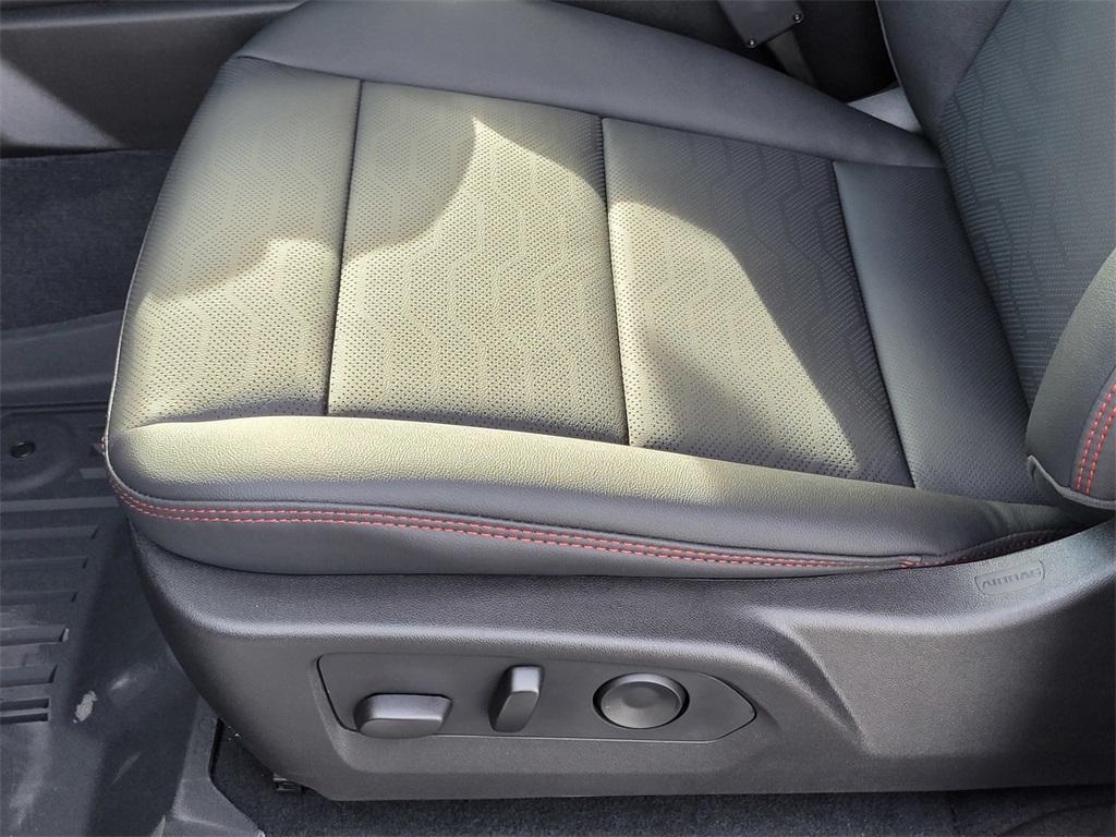 new 2025 Chevrolet Colorado car, priced at $48,394