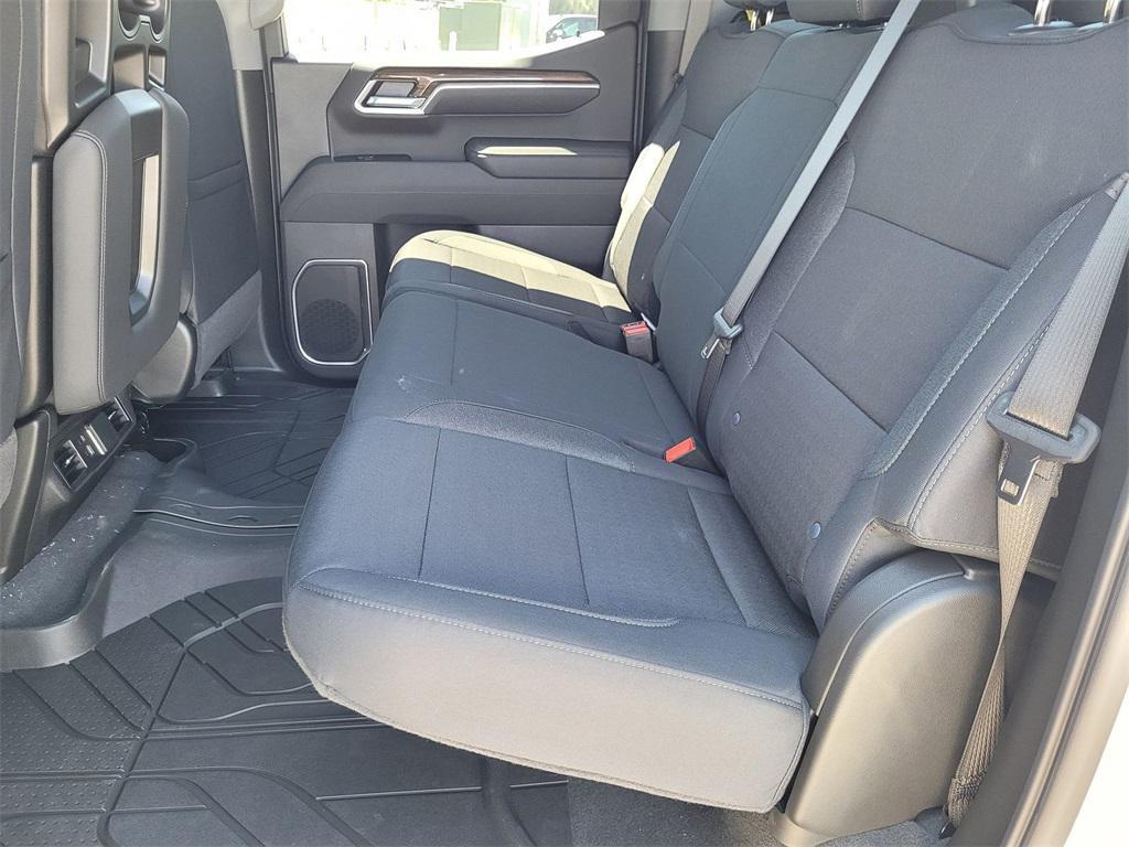 new 2025 Chevrolet Silverado 1500 car, priced at $49,729