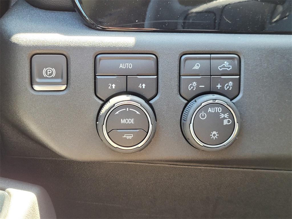 new 2025 Chevrolet Silverado 1500 car, priced at $49,729