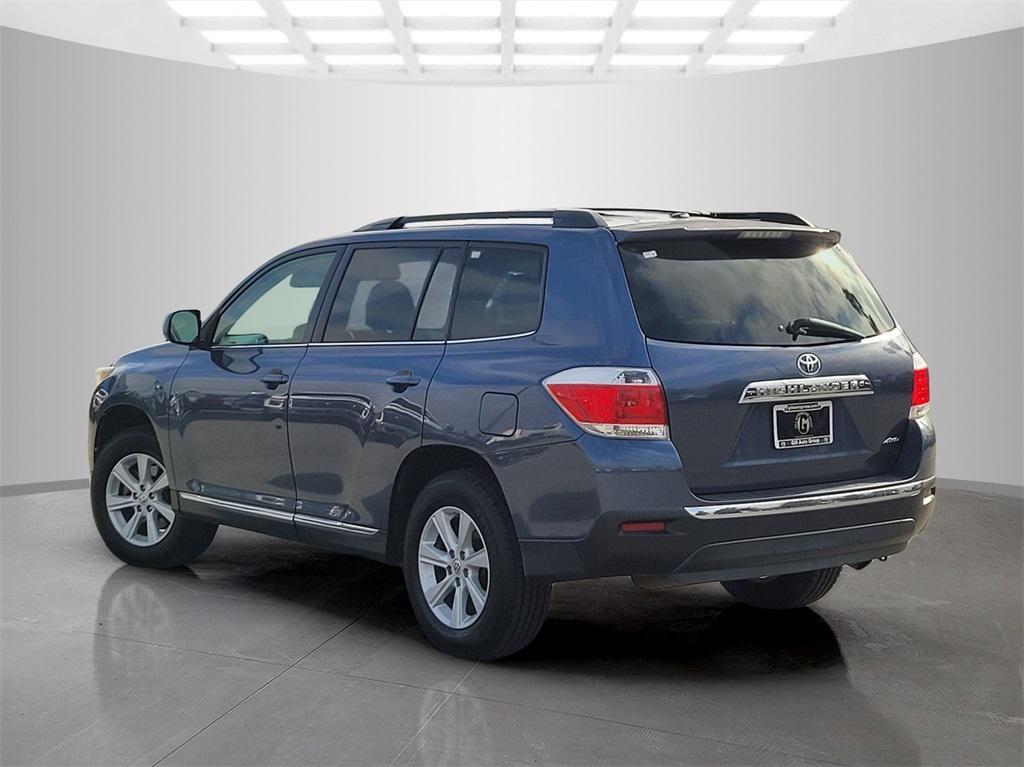 used 2013 Toyota Highlander car, priced at $13,566