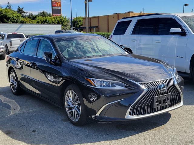 used 2020 Lexus ES 350 car, priced at $32,324