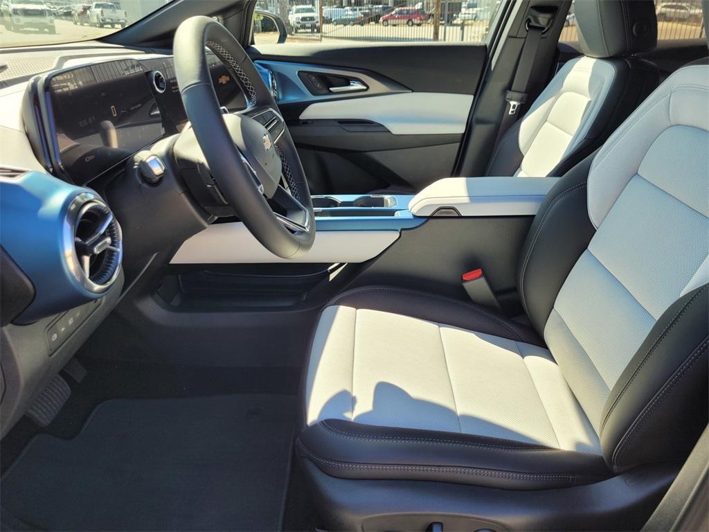 new 2026 Chevrolet Equinox EV car, priced at $47,195