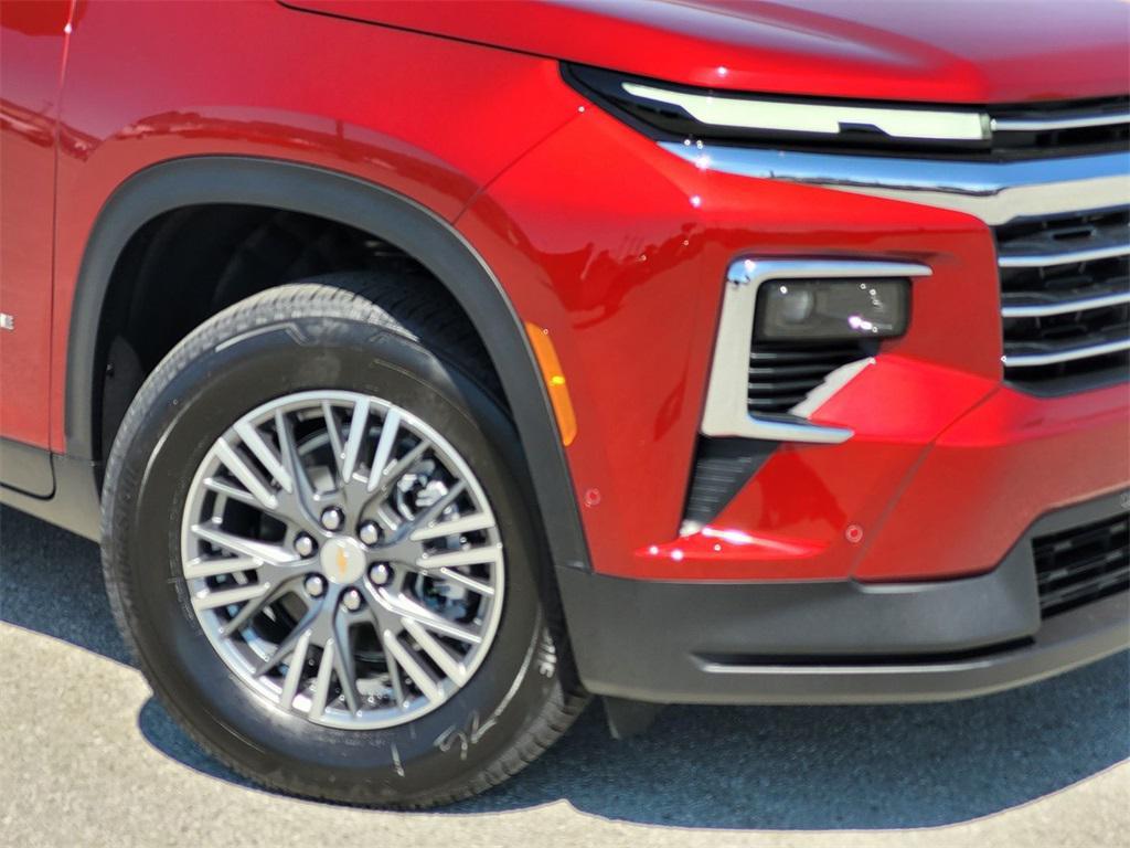 new 2026 Chevrolet Traverse car, priced at $46,350