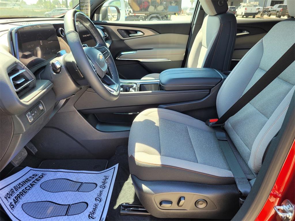 new 2026 Chevrolet Traverse car, priced at $46,350