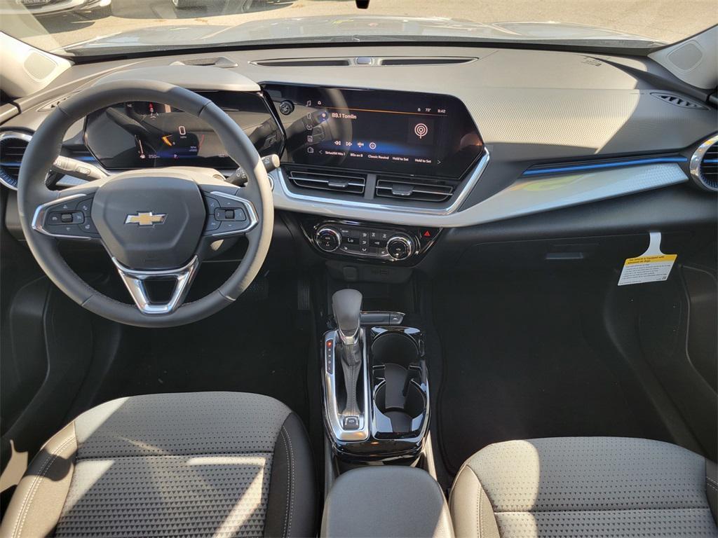 new 2025 Chevrolet Trax car, priced at $23,227
