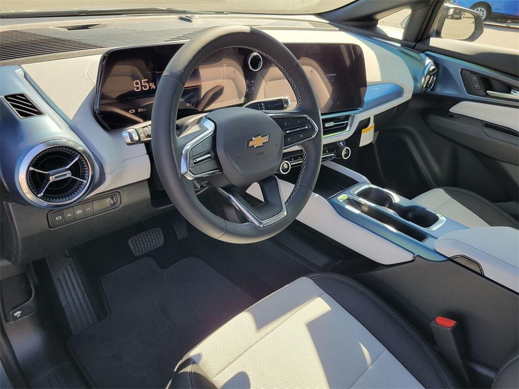 new 2025 Chevrolet Equinox EV car, priced at $40,590