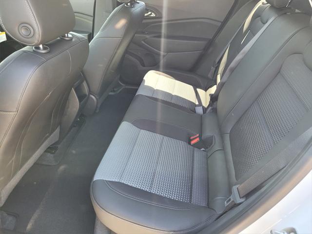 new 2025 Chevrolet Trax car, priced at $24,095