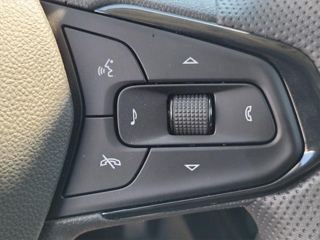new 2025 Chevrolet Trax car, priced at $24,095
