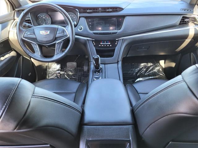 used 2021 Cadillac XT5 car, priced at $30,491