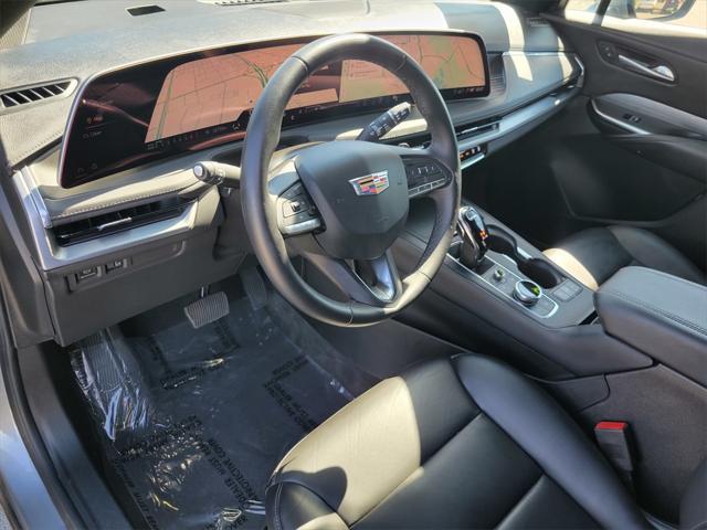 used 2025 Cadillac XT4 car, priced at $38,992