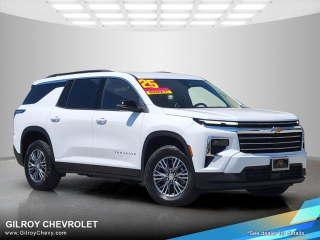 new 2025 Chevrolet Traverse car, priced at $42,195