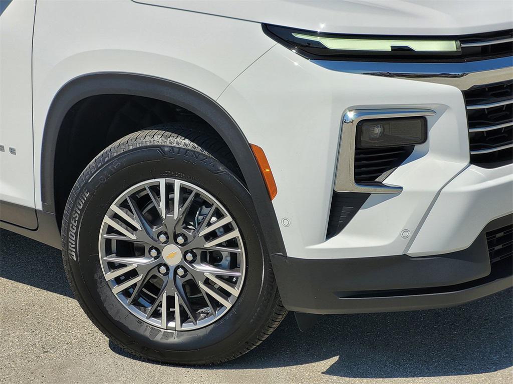 new 2026 Chevrolet Traverse car, priced at $47,855