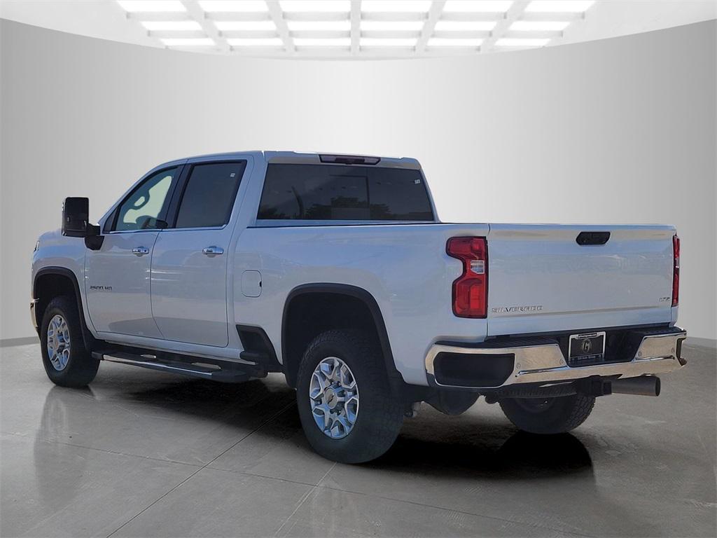 used 2022 Chevrolet Silverado 2500 car, priced at $56,997