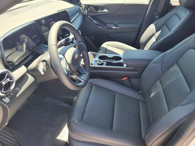 new 2026 Chevrolet Equinox car, priced at $34,760