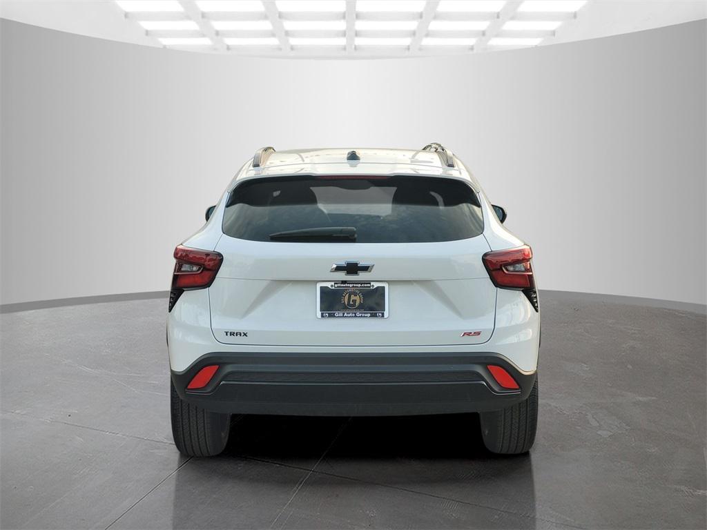 new 2025 Chevrolet Trax car, priced at $25,178