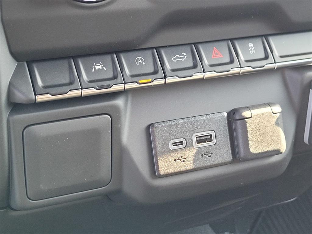 new 2026 Chevrolet Silverado 1500 car, priced at $46,280