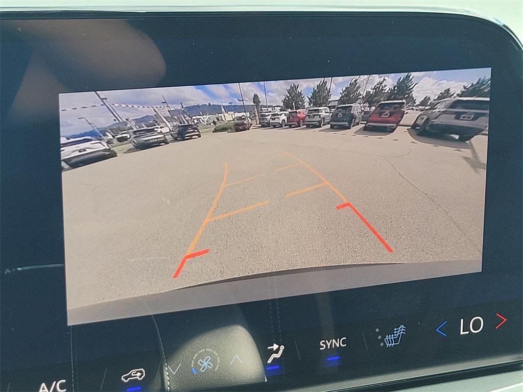 new 2026 Chevrolet Traverse car, priced at $42,695