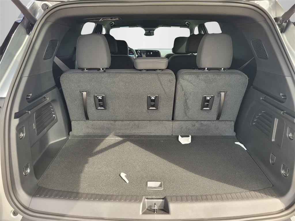 new 2026 Chevrolet Traverse car, priced at $42,695