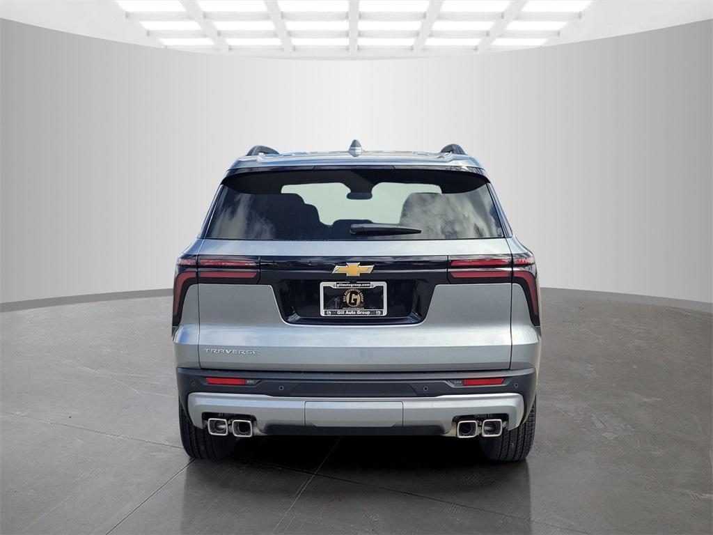 new 2026 Chevrolet Traverse car, priced at $42,695