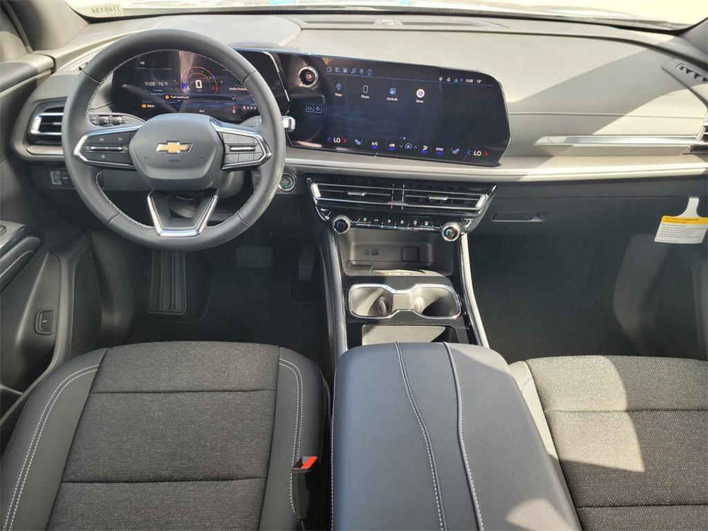 new 2026 Chevrolet Traverse car, priced at $42,695