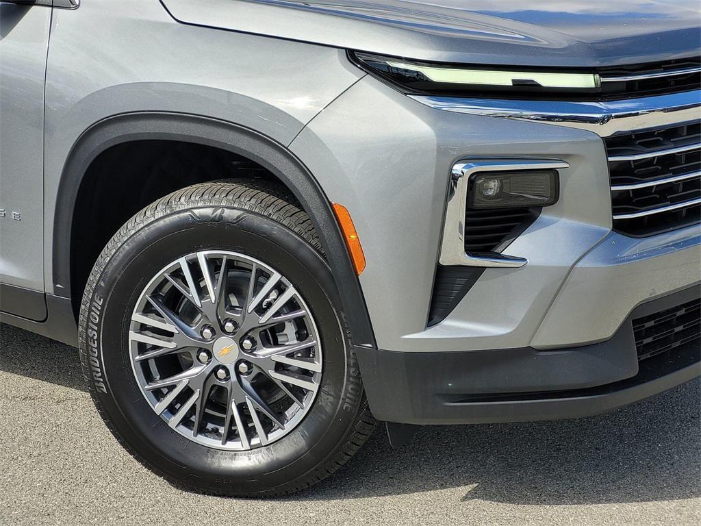 new 2026 Chevrolet Traverse car, priced at $42,695