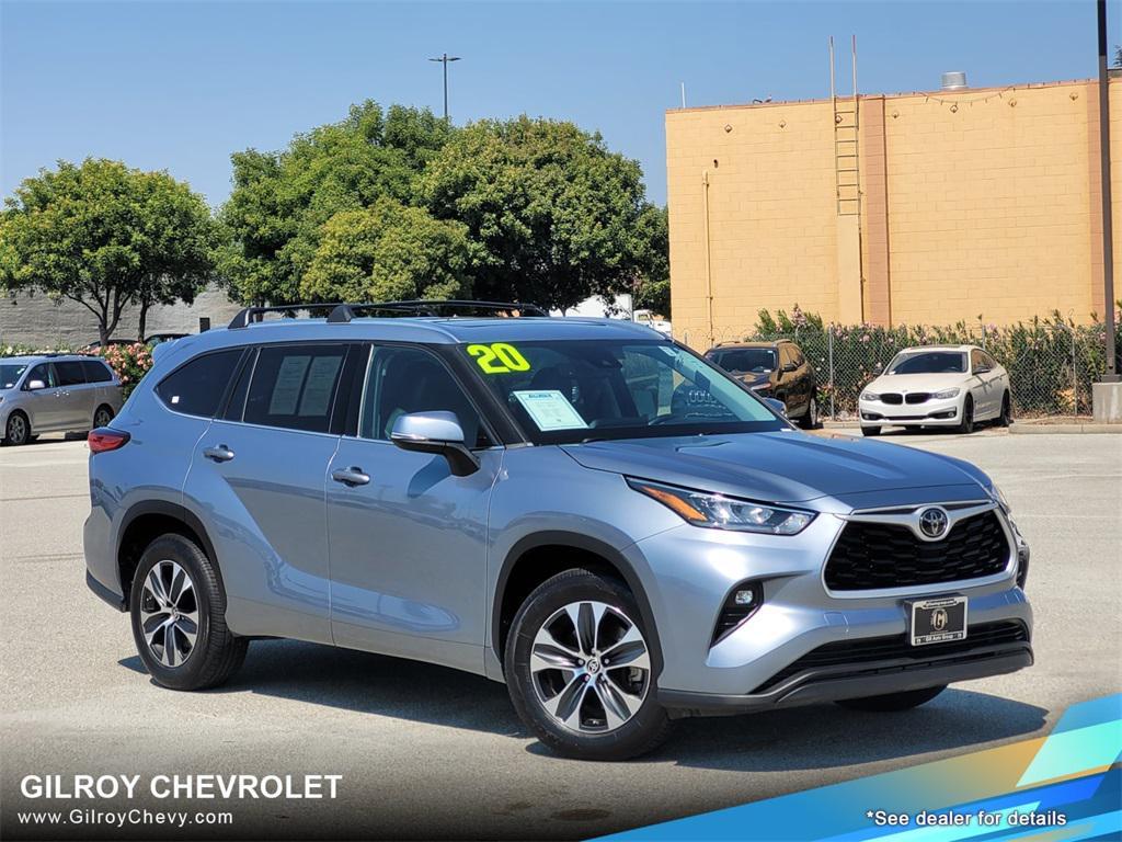 used 2020 Toyota Highlander car, priced at $26,590