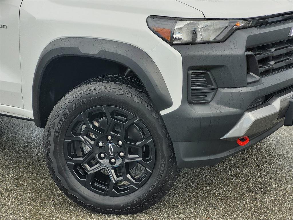 new 2026 Chevrolet Colorado car, priced at $47,305