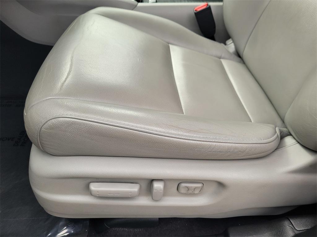 used 2019 Honda Pilot car, priced at $23,979