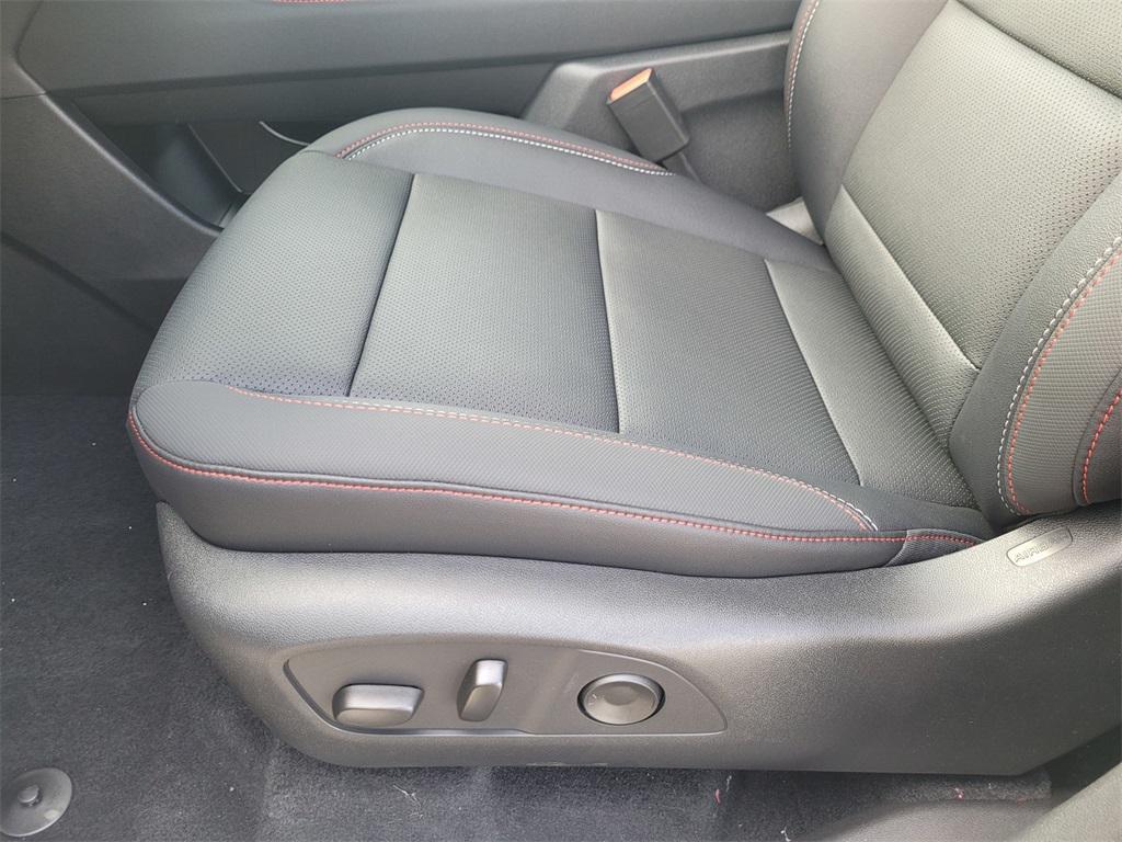 new 2026 Chevrolet Traverse car, priced at $55,955