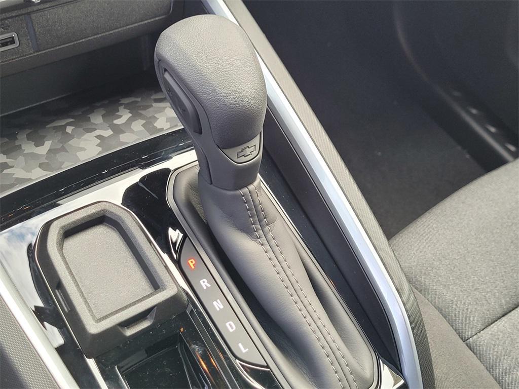 new 2026 Chevrolet Colorado car, priced at $33,495