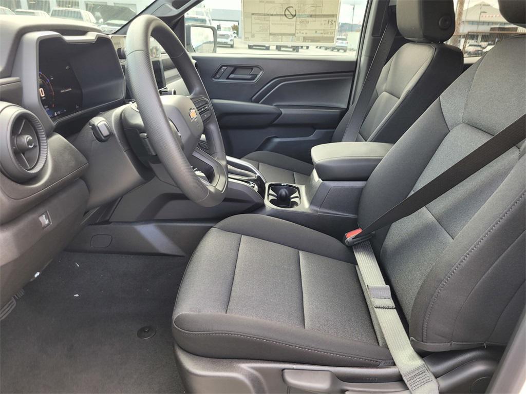 new 2026 Chevrolet Colorado car, priced at $33,495