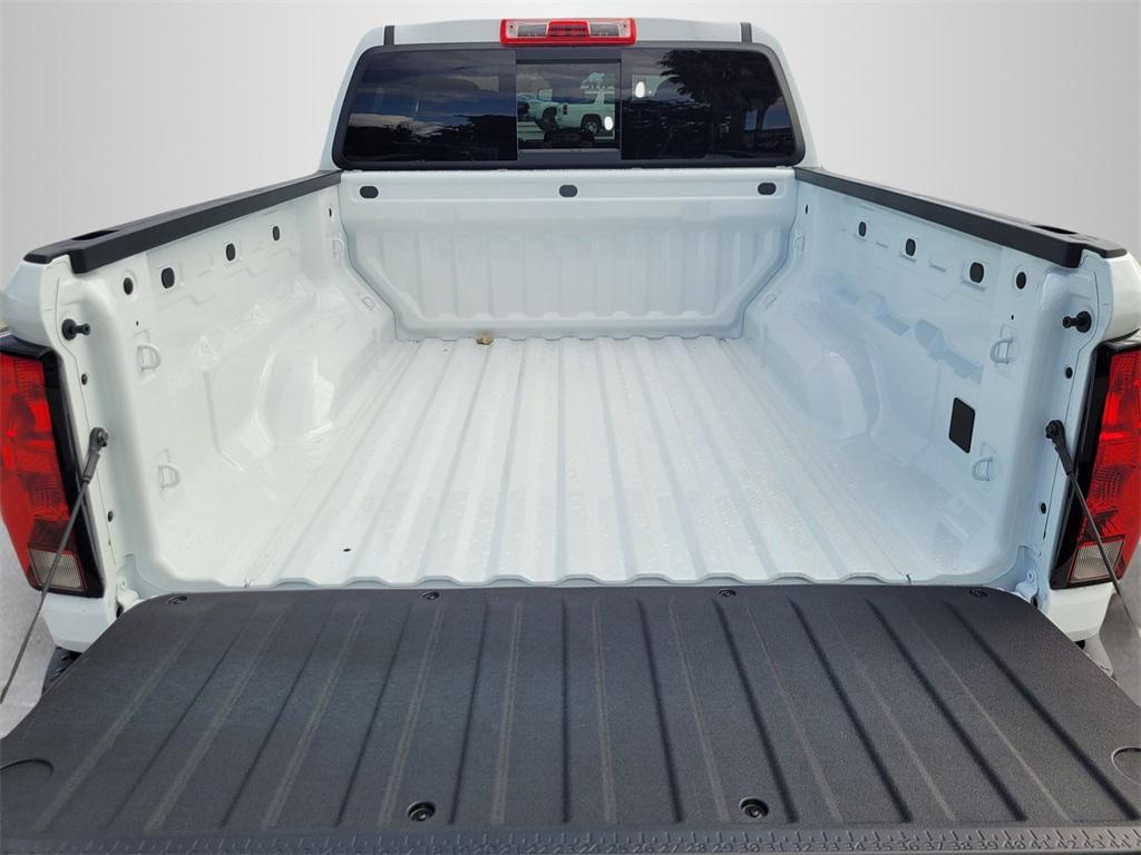 new 2026 Chevrolet Colorado car, priced at $33,495