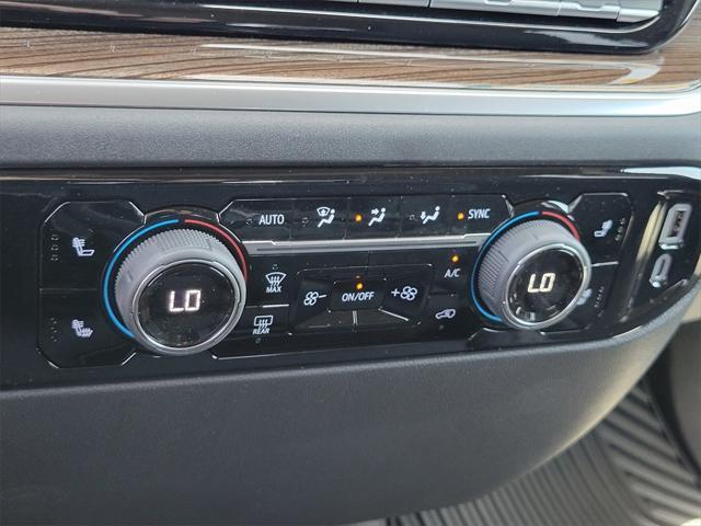 new 2025 Chevrolet Silverado 1500 car, priced at $52,690