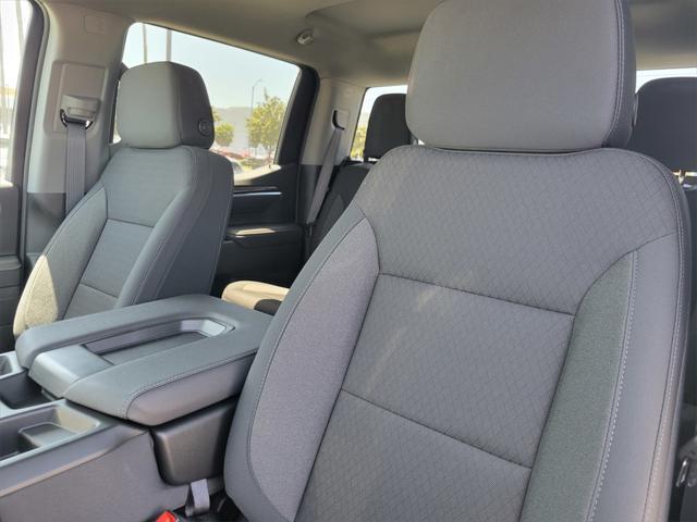 new 2025 Chevrolet Silverado 1500 car, priced at $52,690