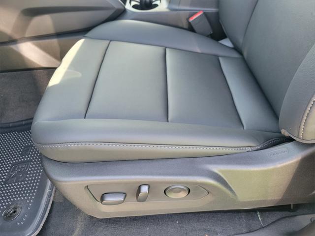 new 2025 Chevrolet Colorado car, priced at $40,674