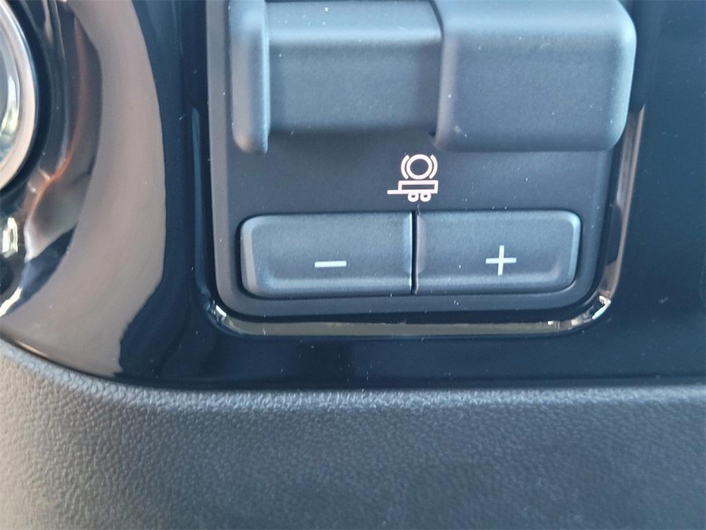 new 2025 Chevrolet Silverado 1500 car, priced at $46,624