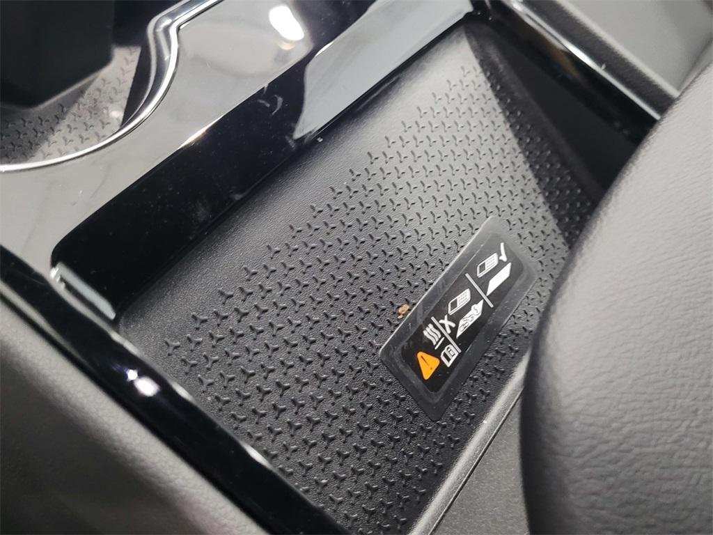 new 2025 Chevrolet Blazer EV car, priced at $43,385